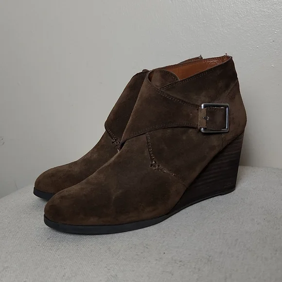 Lucky Brand Sumarah Suede Wedge Bootie - Picture 3 of 7